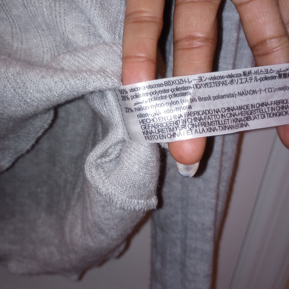 Women's gray Zara sweater top - Picture 3 of 5